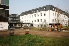 Außenanlage sowie Haus II und III des BfN in Bonn 