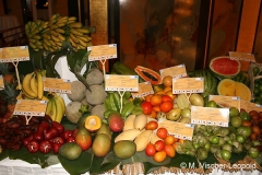 Buffet mit Fruchtarten