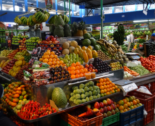 Fruit stand in Colombia