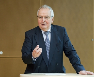 Klaus Töpfer